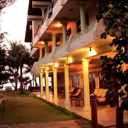 Time N Tide Beach Resort ฮิกคาดูวา ภายนอก รูปภาพ