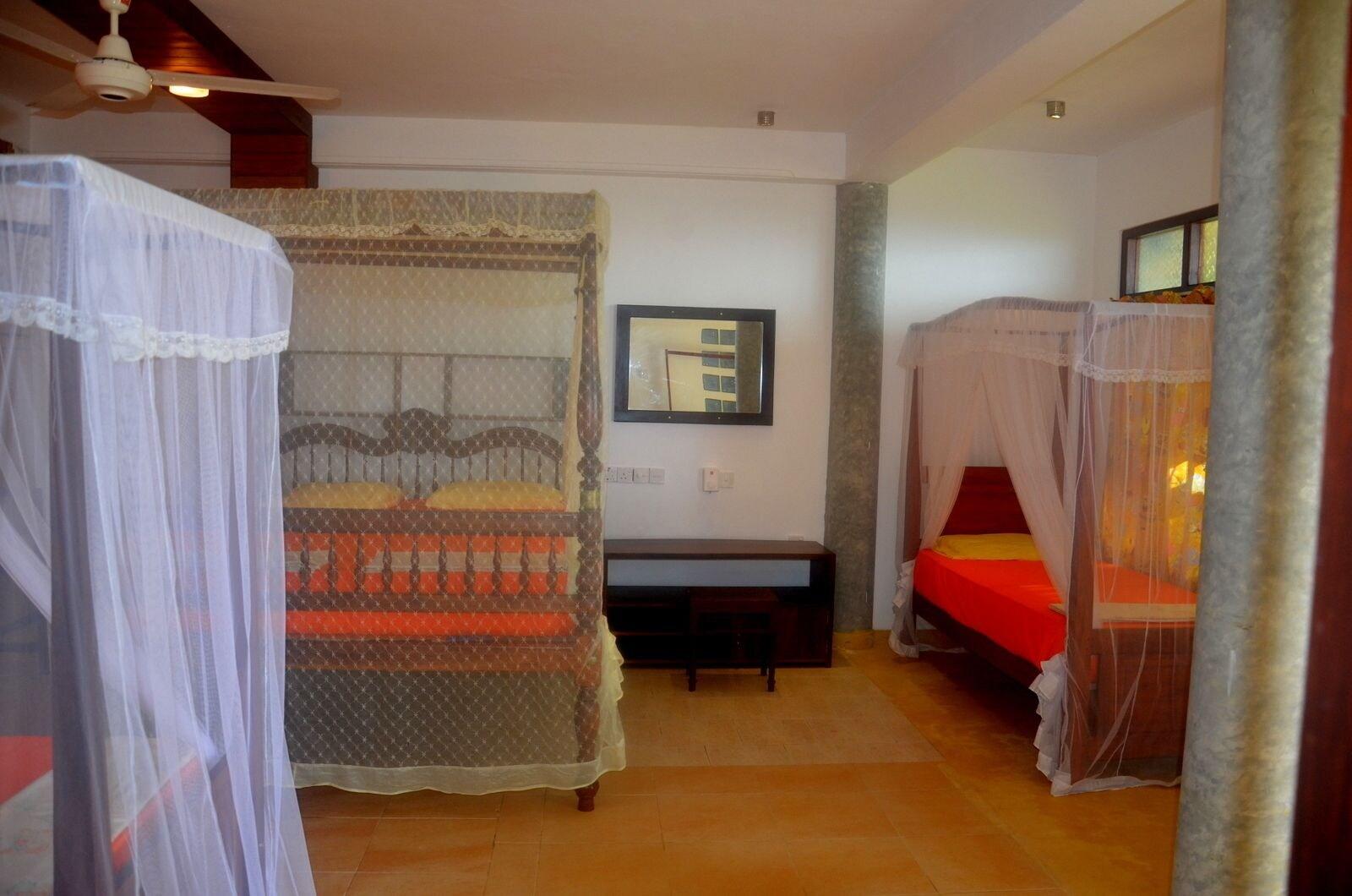 Time N Tide Beach Resort ฮิกคาดูวา ภายนอก รูปภาพ