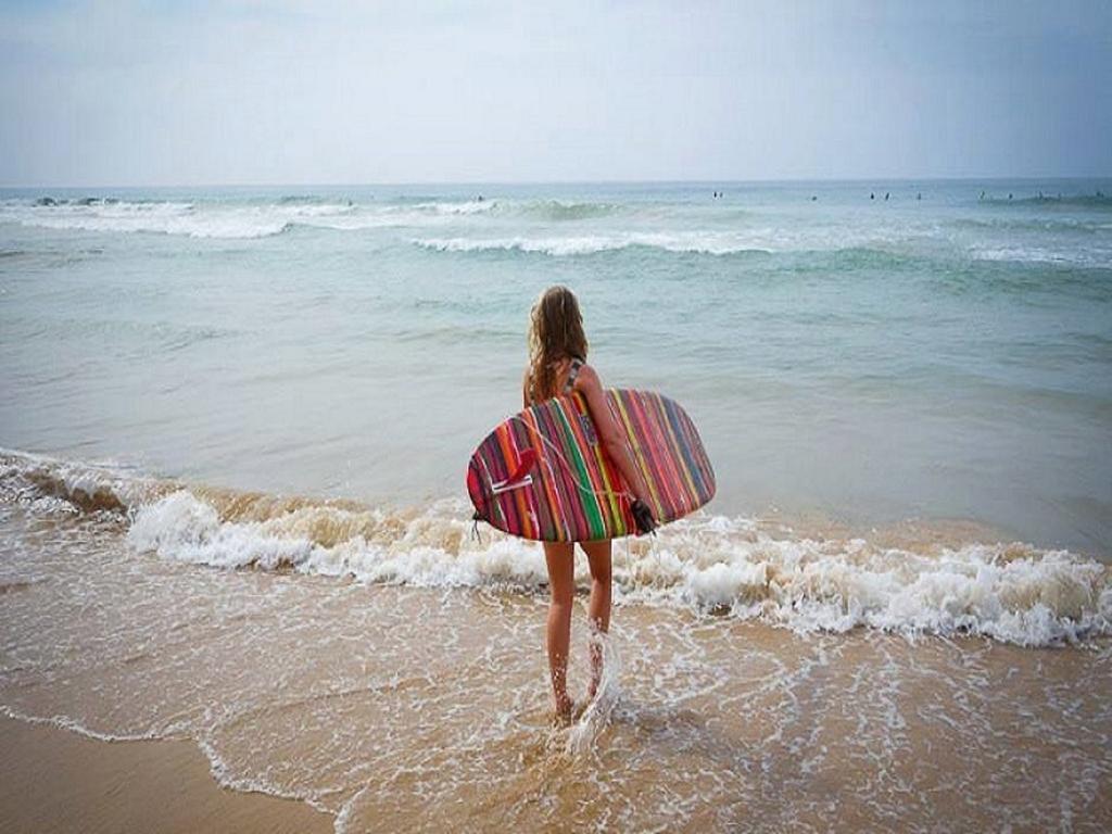 Time N Tide Beach Resort ฮิกคาดูวา ภายนอก รูปภาพ